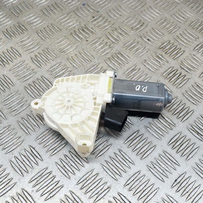 MERCEDES-BENZ CLA C117 Tür Fensterheber Motor Vorne Rechts A61041-113 2016