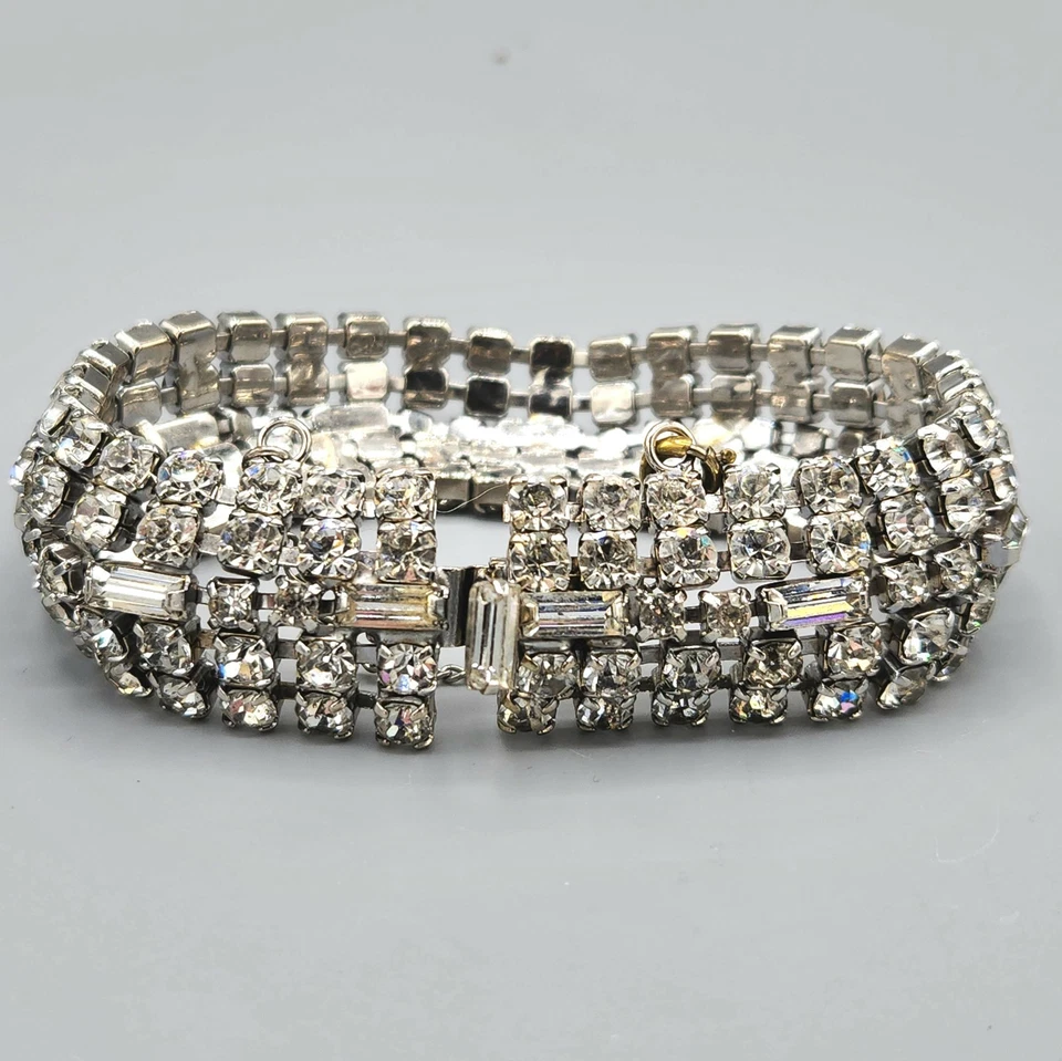 Brazalete Vintage Blanco Firmado 5 Filas Transparente Baguette Estrás Placa Rodio 7" Foto 4 de 4