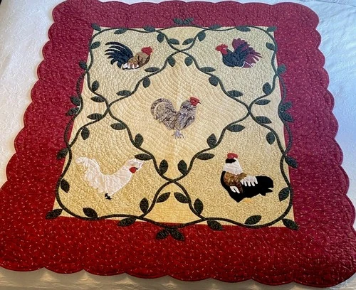 Donna Sharp Red Rooster Quilt /wall Hanging Cotton Scalloped 1991 Vintage Lovely