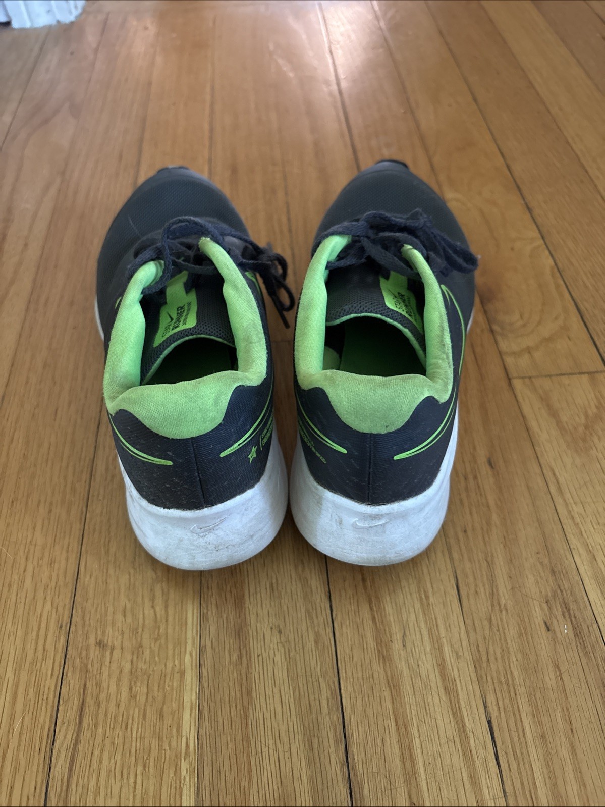 SAOLA Scarpe da corsa Nike Star Runner 2.0 leggere grigio verde taglia 6.0 giovani