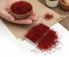 Kashmiri Organic Saffron Threads Grade A Premium Quality Spice Saffron 5 Grams