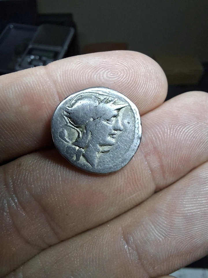 #5/25 - République Romaine, Denier Iunius Silanus - Photo 1/2
