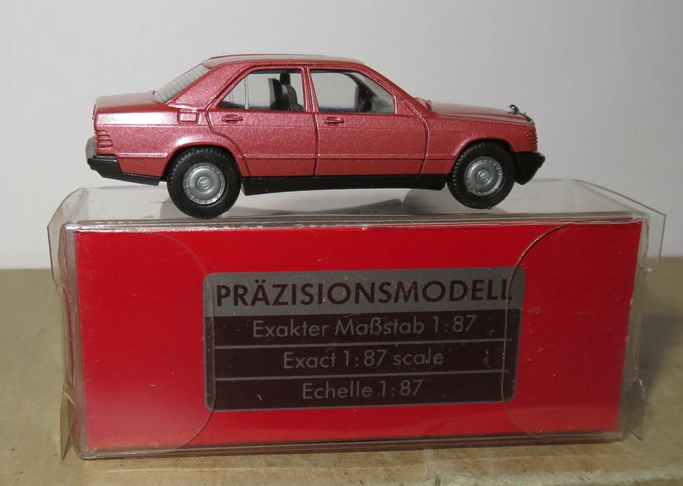 Micro Herpa Ho 1/87 Mercedes Benz 190 E Rosa Metal #3040 In Scatola - Immagine 3 di 4