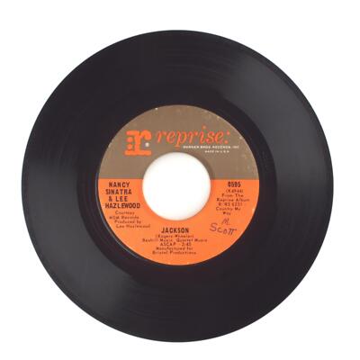 Nancy Sinatra & Lee Hazlewood; Nancy Sinatra - Jackson; You Only Live Twice - 45