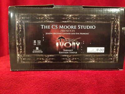 STATUE DARK IVORY WHITE EDITION par MOORE - RESINE SEXY - #100