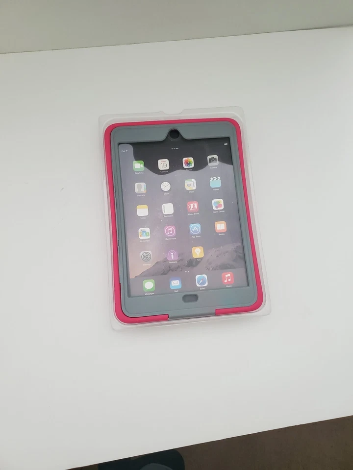 Griffin Survivor Slim Protective Case for iPad Mini 1,2,3 Gray & Pink - Image 4 of 4