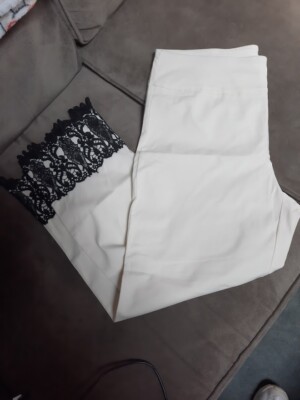 D.F.A. New York Women's Off White Pull On Stretch Crop Pant Size 12 Lace Hem