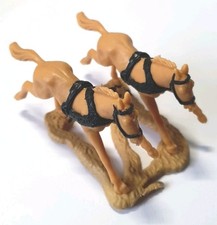 Vintage Timpo Wild West Wagons Stagecoach Covered Chuck & Fire Wagon Horse Team