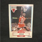 Fleer 1990-91 Base Set Michael Jordan Chicago Bulls #26 NBA Basketball Card