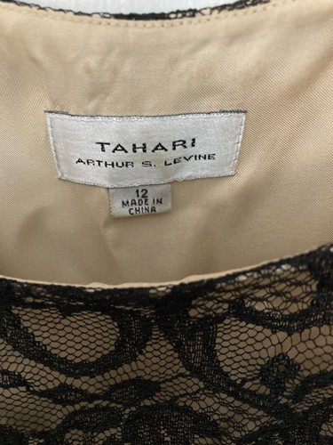 Tahari Beautiful Black Lace Sleeveless Top. Size 12 Cruise,Races Holiday. - Picture 3 of 4