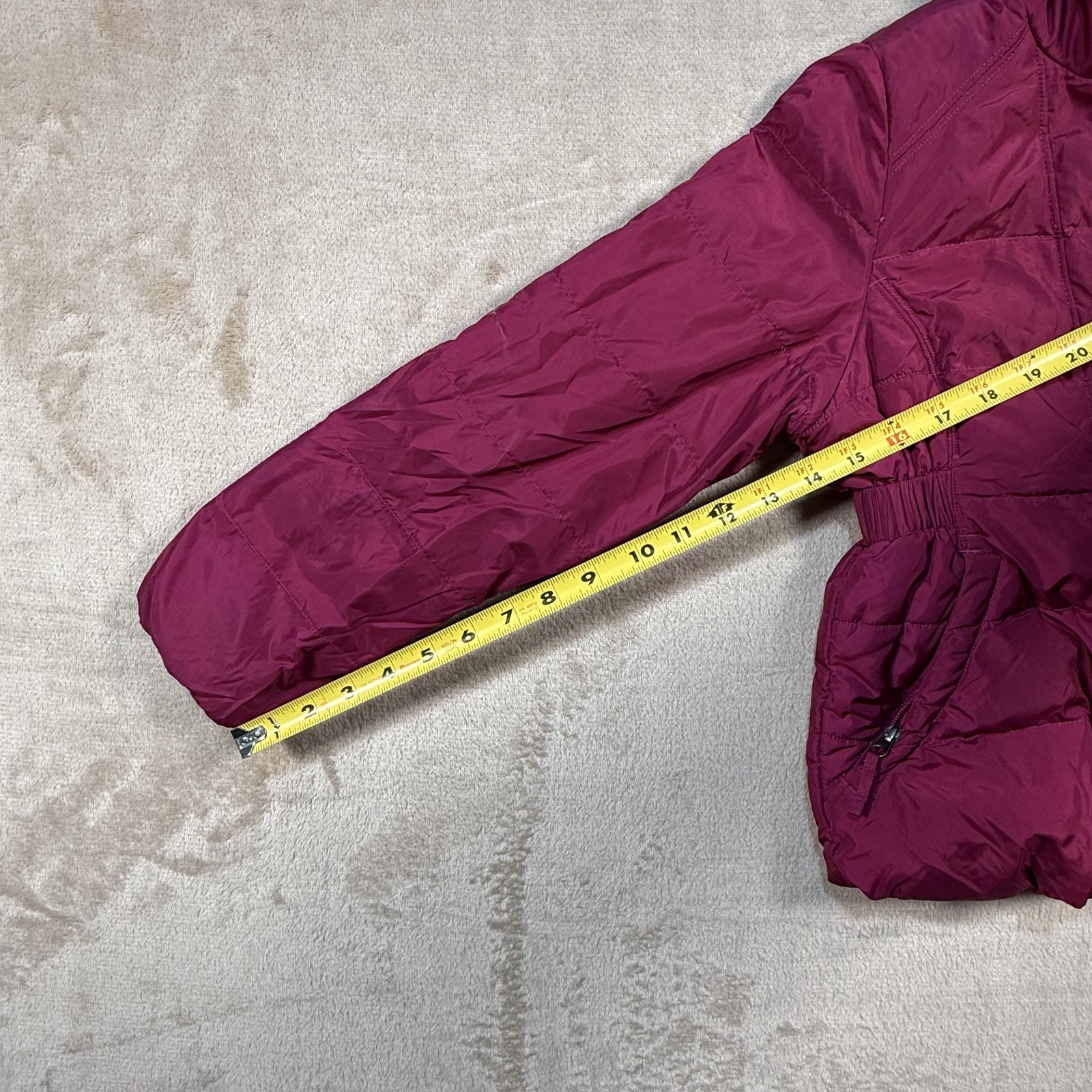 The North Face 550 Youth Girls  Hooded Down Jacket Magenta Size S7/8 thumbnail 4
