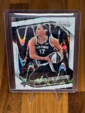 2025 Panini Prizm WNBA - Megan Gustafson #49 White Seismic Prizm