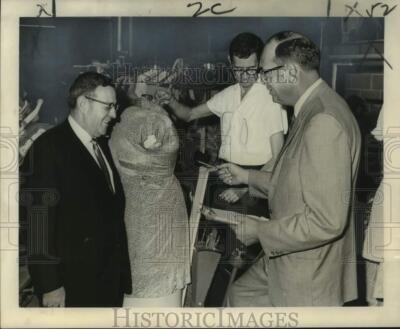 1965 Press Photo Neighborhood Youth Corps Training Program, Goodwill Industries