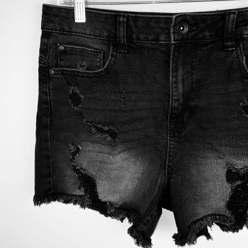 Ariya Jean шорты подростков выцветший черный уничтожен бахромой богемный размер 11 / 30 - Изображение 2 из 4