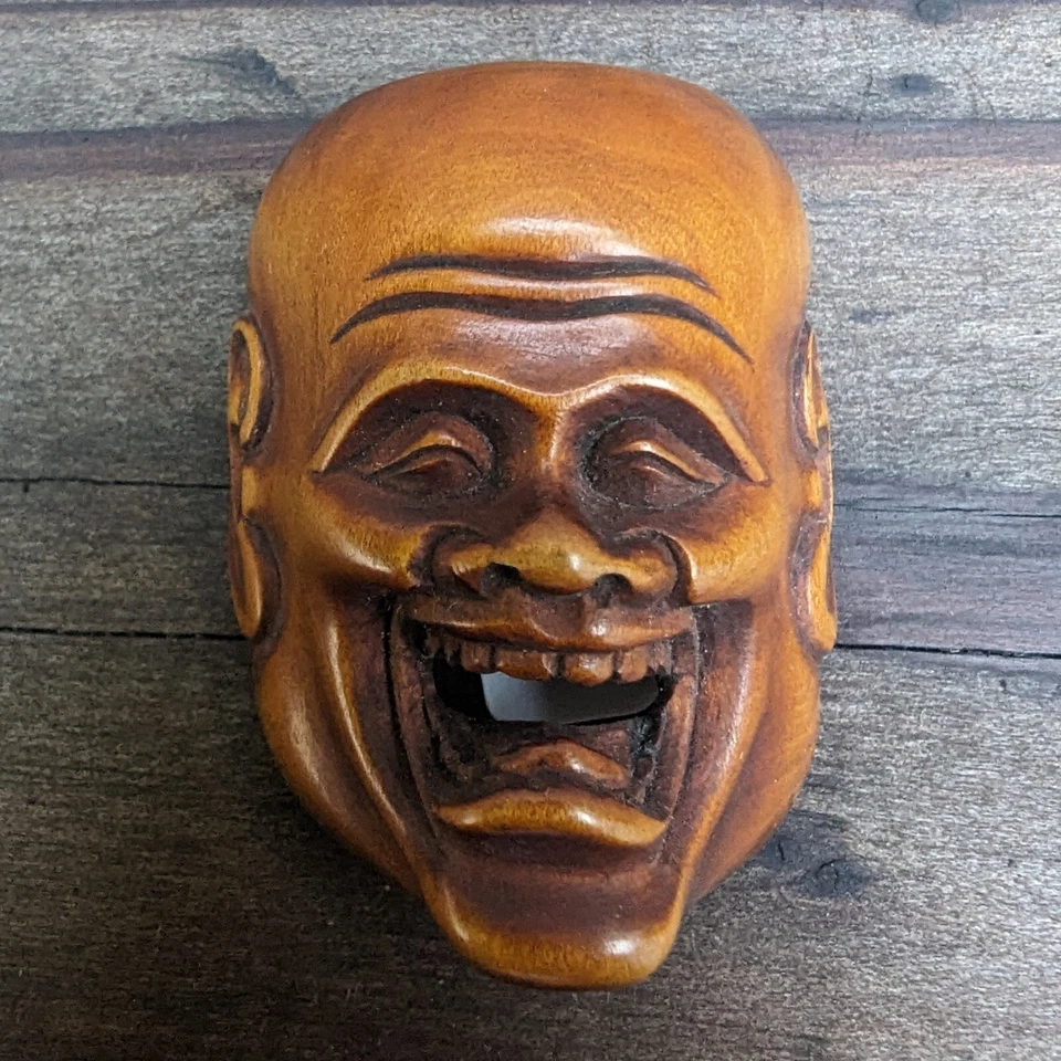 Máscara de madera japonesa antigua Netsuke Mennetsuke Japón​ Foto 2 de 4