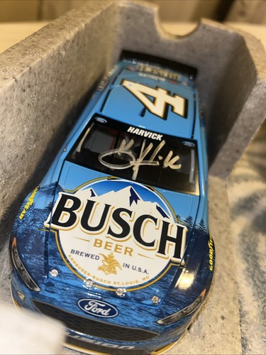 Kevin Harvick 1/24 2017 Busch handsigniert Die-Cast #2791 von nur 2809 produzierten - Bild 5 von 20
