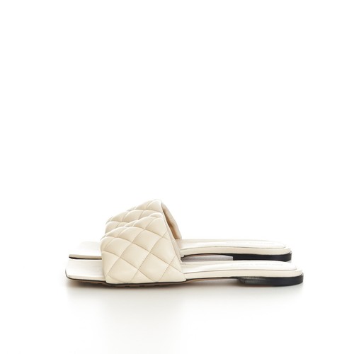 Sandalias planas acolchadas de cuero acolchado BOTTEGA VENETA 990$ - Sal marina - Imagen 6 de 12