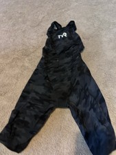 TYR Venzo Competitive Kneeskin Swimsuit Size 22 Black Camo 70/30 Nylon Lycra