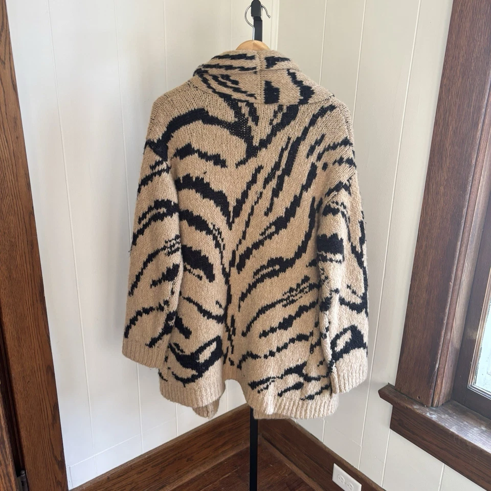 Juicy Cotoure Womens M/L Alpaca Wool Blend Zebra Print Tan Chunky Open Cardigan - Image 3 of 4