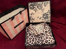 Victoria's Secret New NIB Two-Piece Leopard Print PAJAMA SET, Size Medium