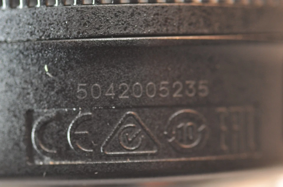 Canon EF-S STM 18-135mm f/3.5-5.6 IS lens for EOS Rebel T8 T7 T6 80D 90D 70D 7D - Image 3 of 4