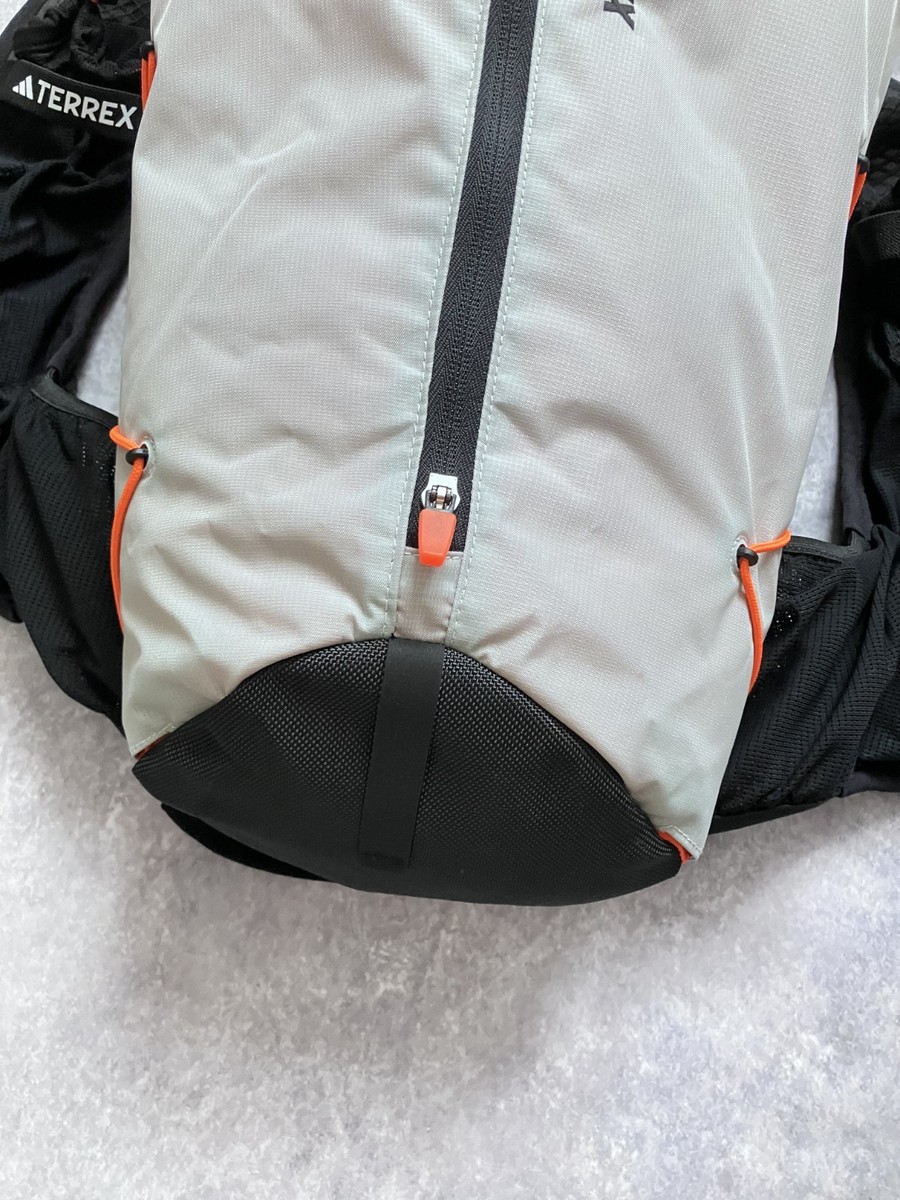 Adidas Terrex Techrock Climacool Hike Vest 15L Unisex Size M New