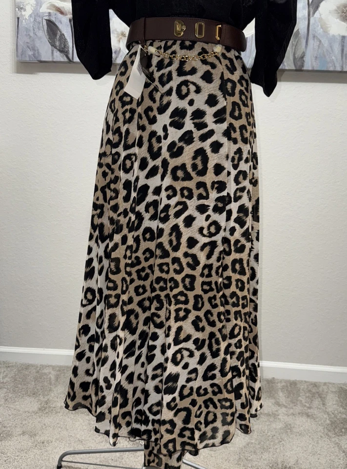 Falda plisada BANANA REPUBLIC talla 20 estampado animal nueva con etiquetas 100% auténtica. Foto 4 de 4