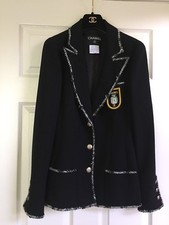 Chanel 05c Vintage Iconic New Tags Navy Blue Tweed Jacket Cc Gold Patch 40-38