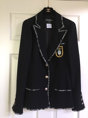 シャネルジャケット用ハンガー　11点。Chanel Jacket NEW CHANEL 20P PINK BLACK WHITE MULTICOLOR TWEED CC BUTTONS