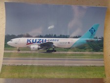 KUZU CARGO AIRBUS A 300 B4 TC-KZV / collection vilain N° 611