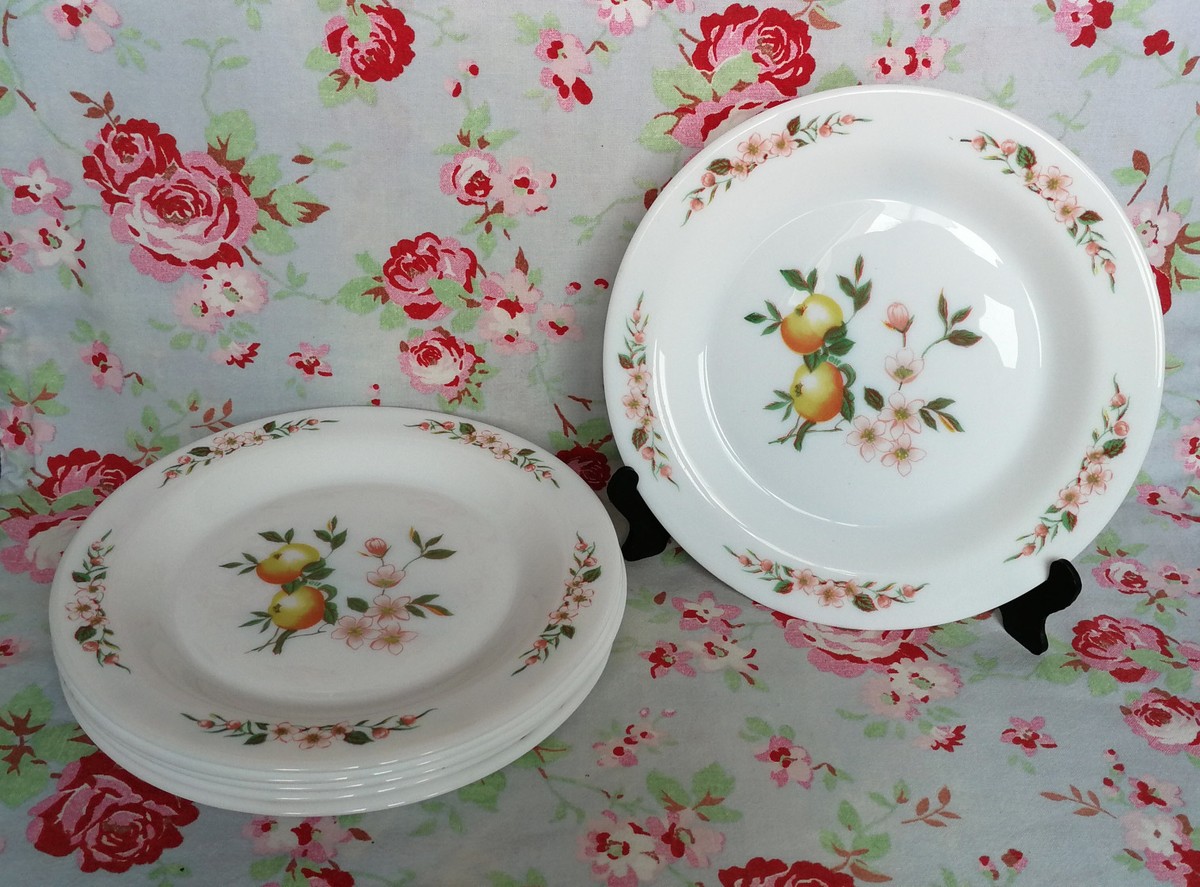 3 Assiettes à Dessert Arcopal Vintage - Motif Fleurs - Diamètre 18,5 Cm - Occasion