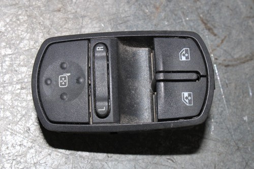 Opel Corsa D 1.2 59kW Fensterheberschalter vorne links 13258521AA