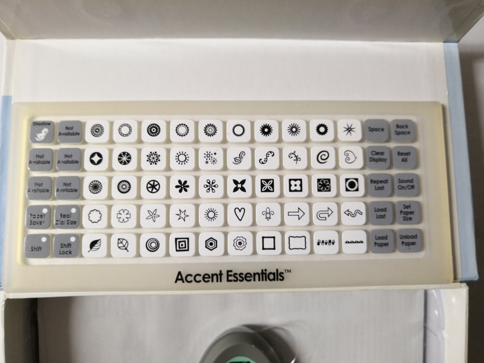 Cricut Expression Cartridge Accent Essentials Shapes In Original Box