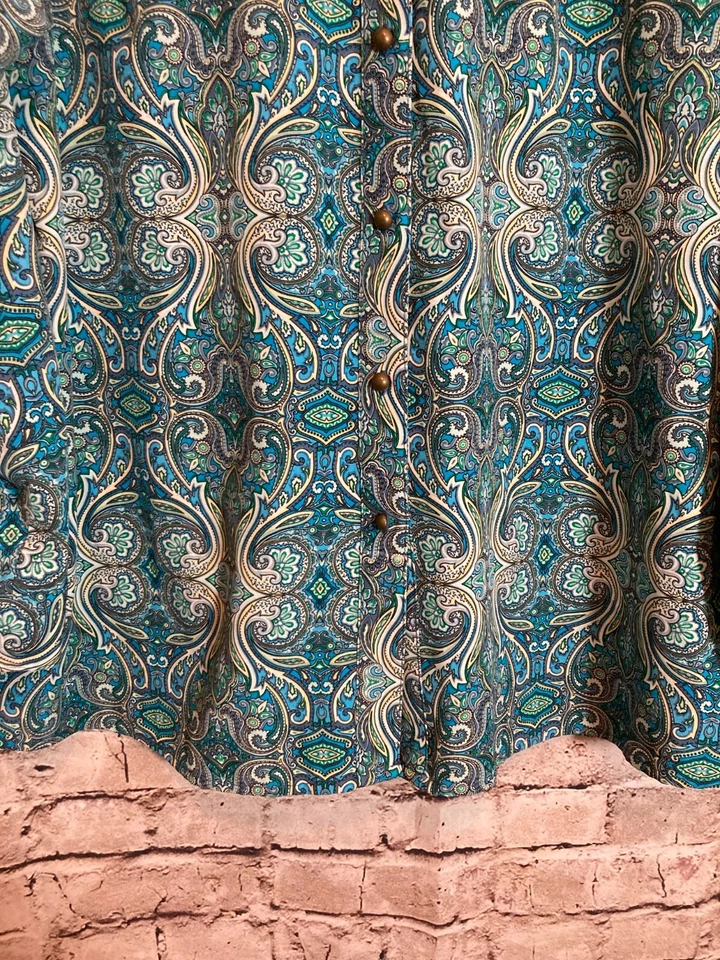 Top Laura Scott para mujer 1X turquesa cachemira con botones manga enrollable Plus Foto 3 de 4