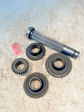 1973 International Ih 674 Tractor Transmission Shaft & Gears 404090r1