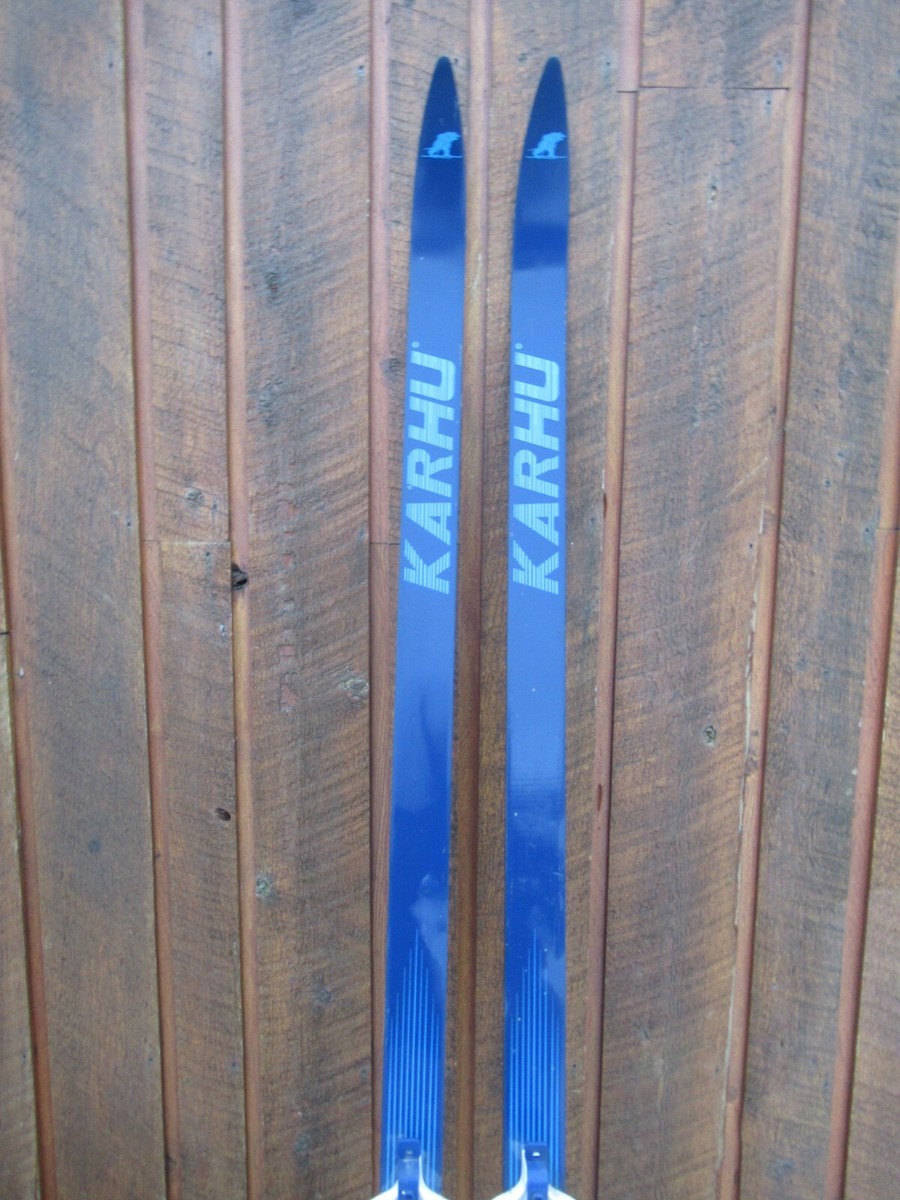 Vintage Snow Skis 75
