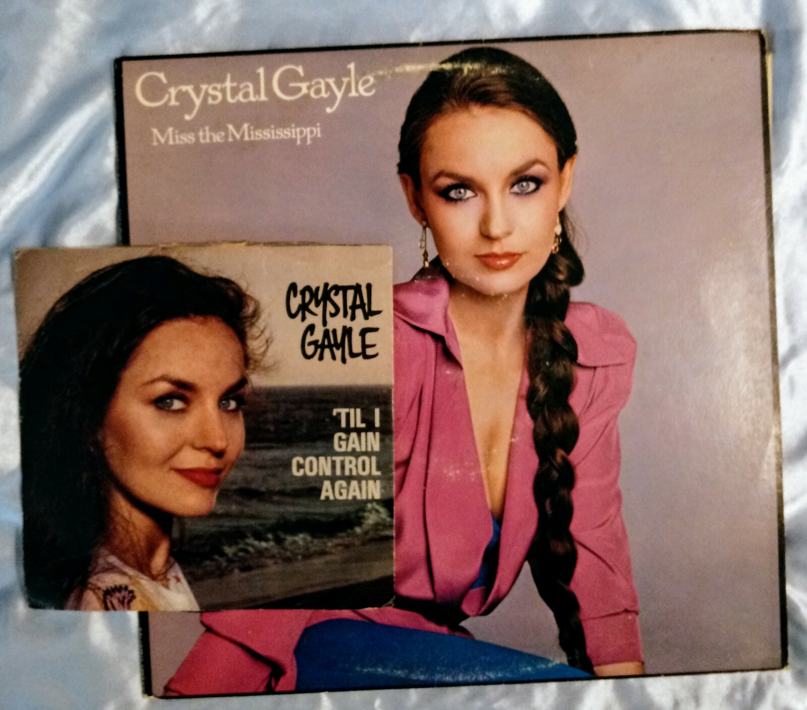 CRYSTAL GAYLE MISS THE MISSISSIPPI LP VINYL & 'TIL I GAIN CONTROL AGAIN