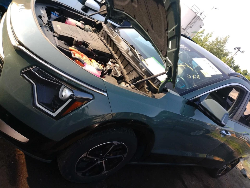 2023 KIA NIRO OEM Wheel Green 16x6.5 18000 Miles Genuine Used Part - Image 3 of 4