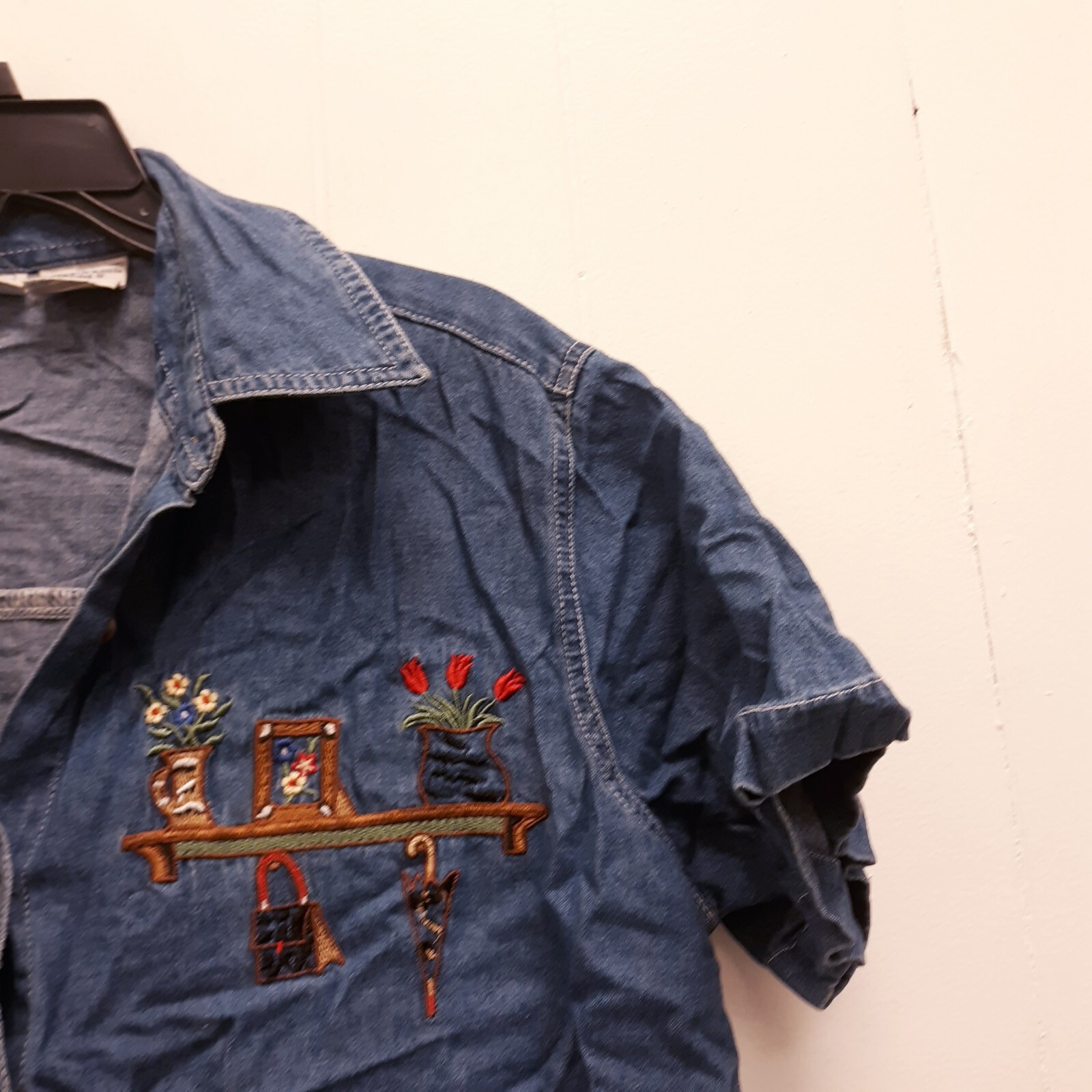 Basic Editions Womens Decorated Button up short S… - image 5