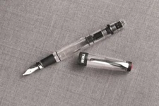 TWSBI Diamond 580 ALR Solar Black Fountain Pen, Brand New In Box