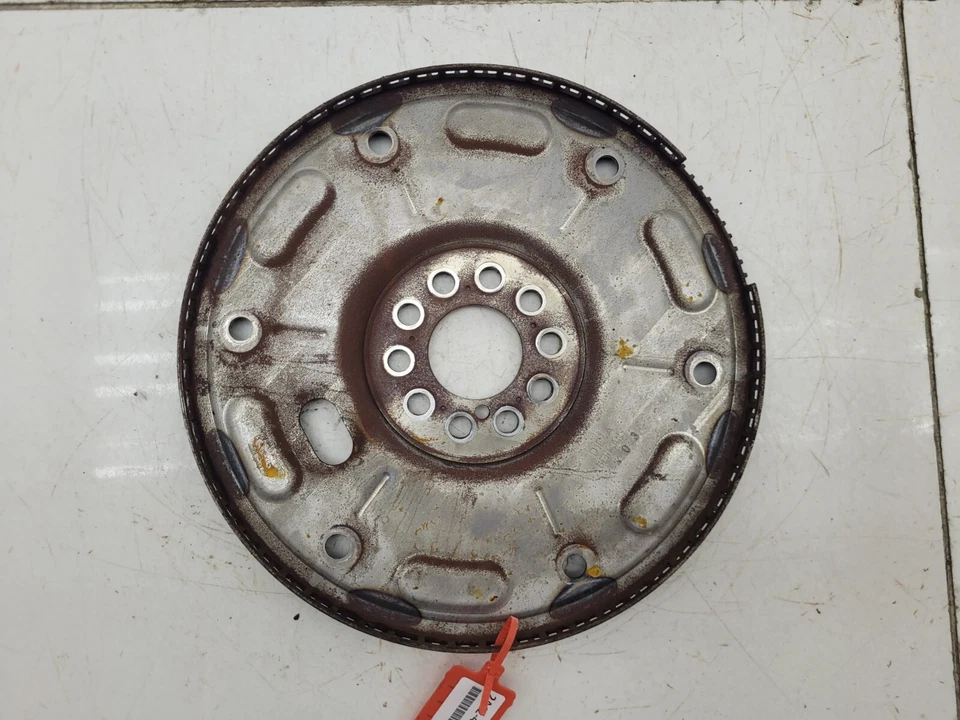 Volvo V70 MK3 D4 2014 2.0 Diesel Auto Flywheel 31325511 — 第 3/4 张图片