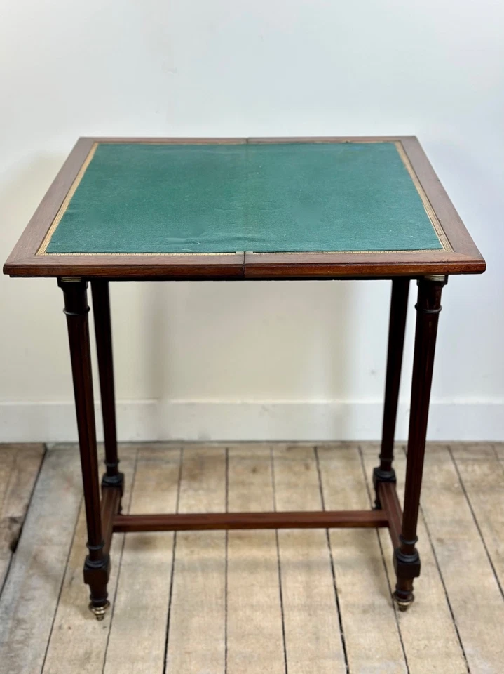 Table d'appoint / table à jeux de style Louis XVI fin XIXeme - Photo 2/4