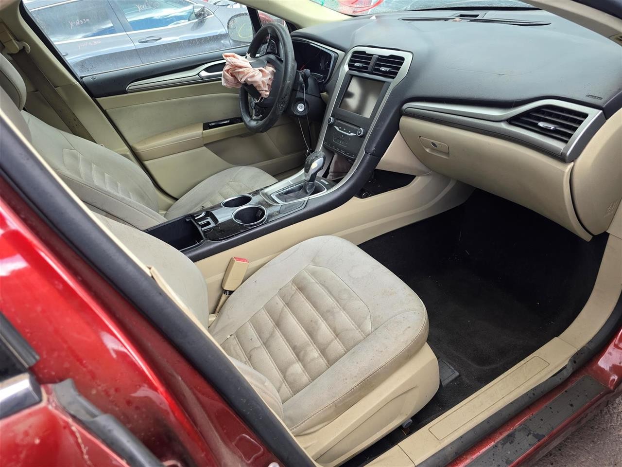 Used Left Tail Light Assembly fits: 2014 Ford Fusion lid mounted Hybrid SE L. Le