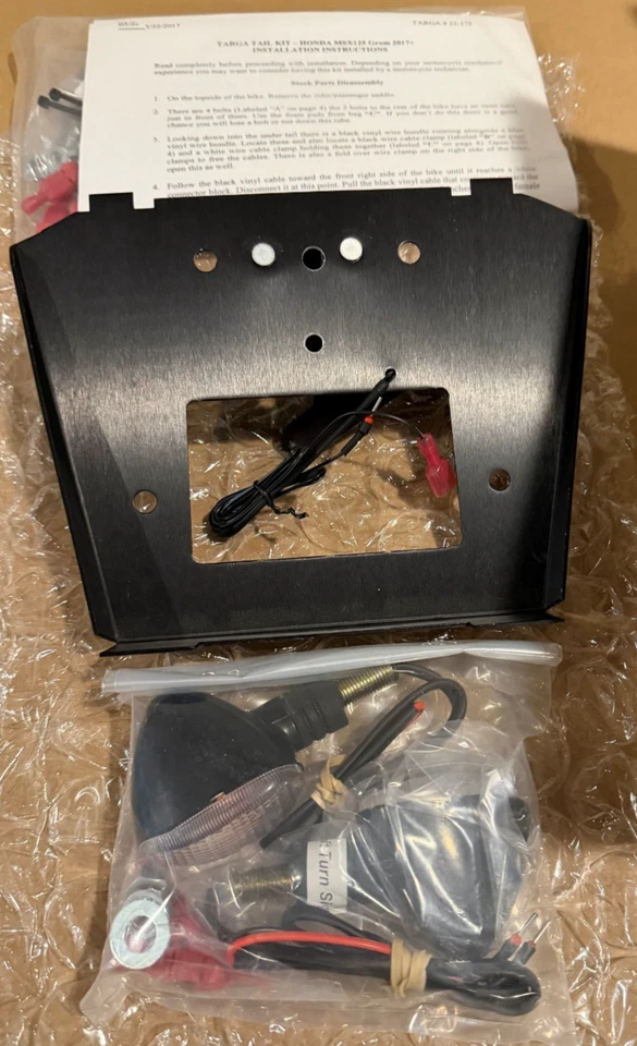 Targa - 22-175-L - Kit de cauda, preto/âmbar compatível com Honda MSX125 GROM 17-20 - Imagem 2 de 4