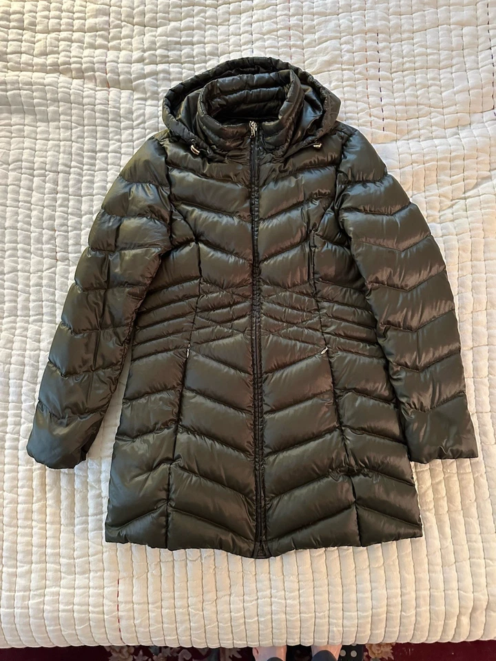 COMPANY Ellen Tracy MediumBronze Down Puffer Coat Womens - Image 4 of 4