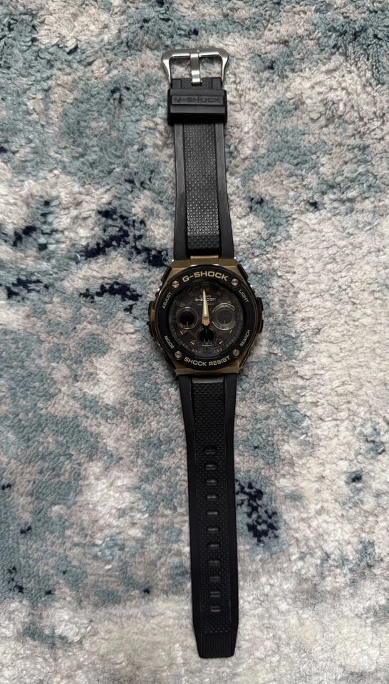 Casio G-Shock GST-S300G Tough Solar Watch Black/Gold Stainless Steel 5525 EXC - Image 3 of 4