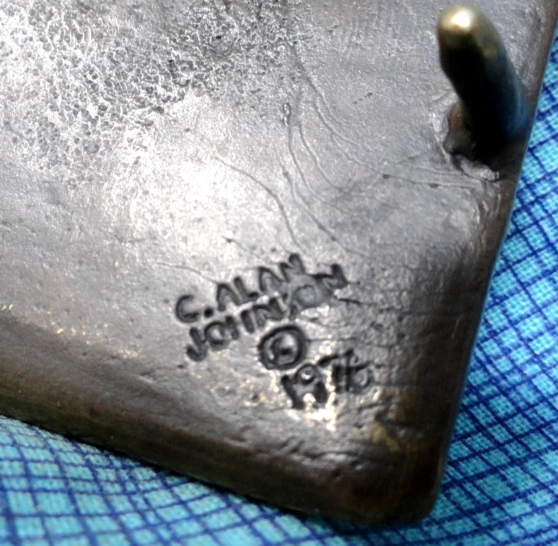 Sculptural Art Grizzly w/ Salmon Dress Belt Buckle Signed C Alan Johnson .MDA028 - Image 4 of 4