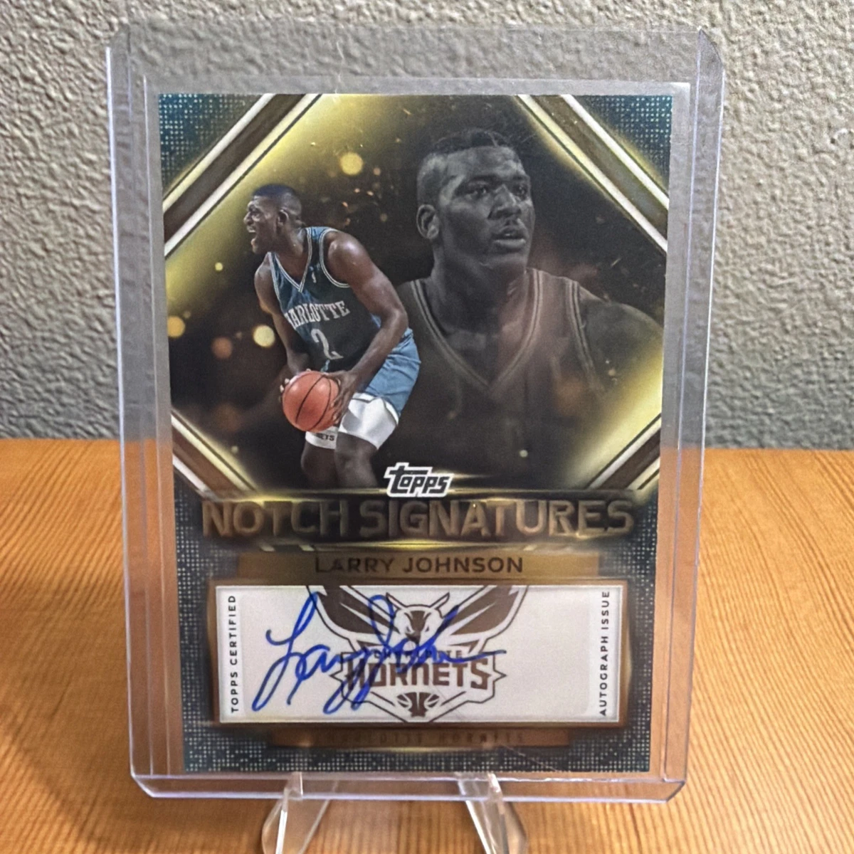 Larry Johnson Basketball Sports Trading Card Singles Autographed