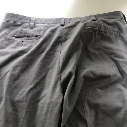 Dockers Gray Classic Fit Chino Pants Sz 40x30 A3808 - Picture 4 of 7