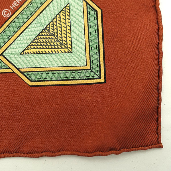 Hermes エルメス　カレ90 CUIRS DU DESERT シミあり HERMES】【CUIRS DU DESERT】エルメス『カレ90 砂漠の革飾り